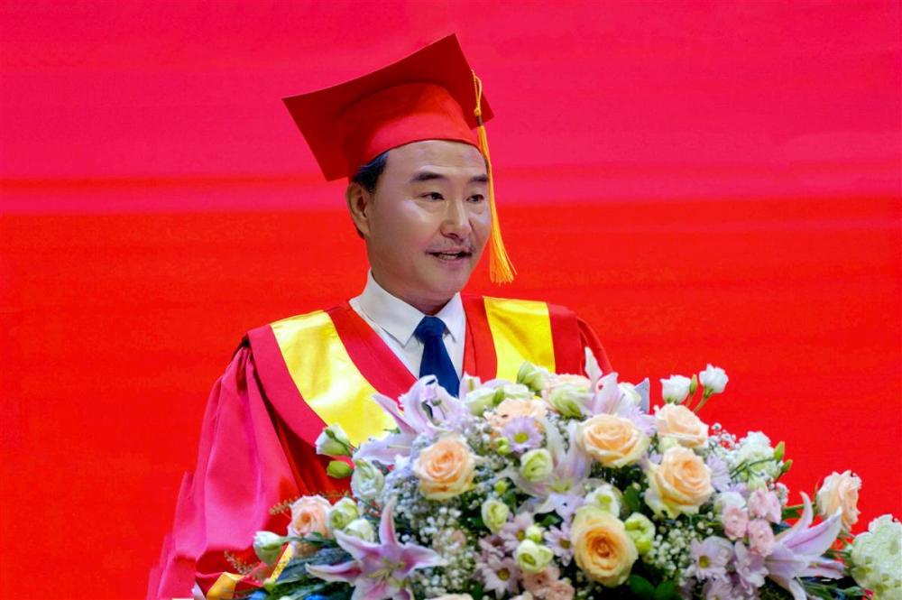 https://img-xhpfm.xinhuaxmt.com/News/202406/179f74519b4443248ce074ad2bc900b2.jpg?x-oss-process=image/resize,w_1000/auto-orient,1/quality,Q_80